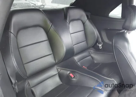 2016 Ford Mustang Gt Premium z USA, uszkodzony, nr VIN 1FATP8FF7G5311186